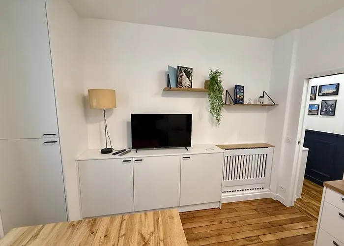 Le Colette, 6p Gestion Immo Daumesnil Апартаменты Париж